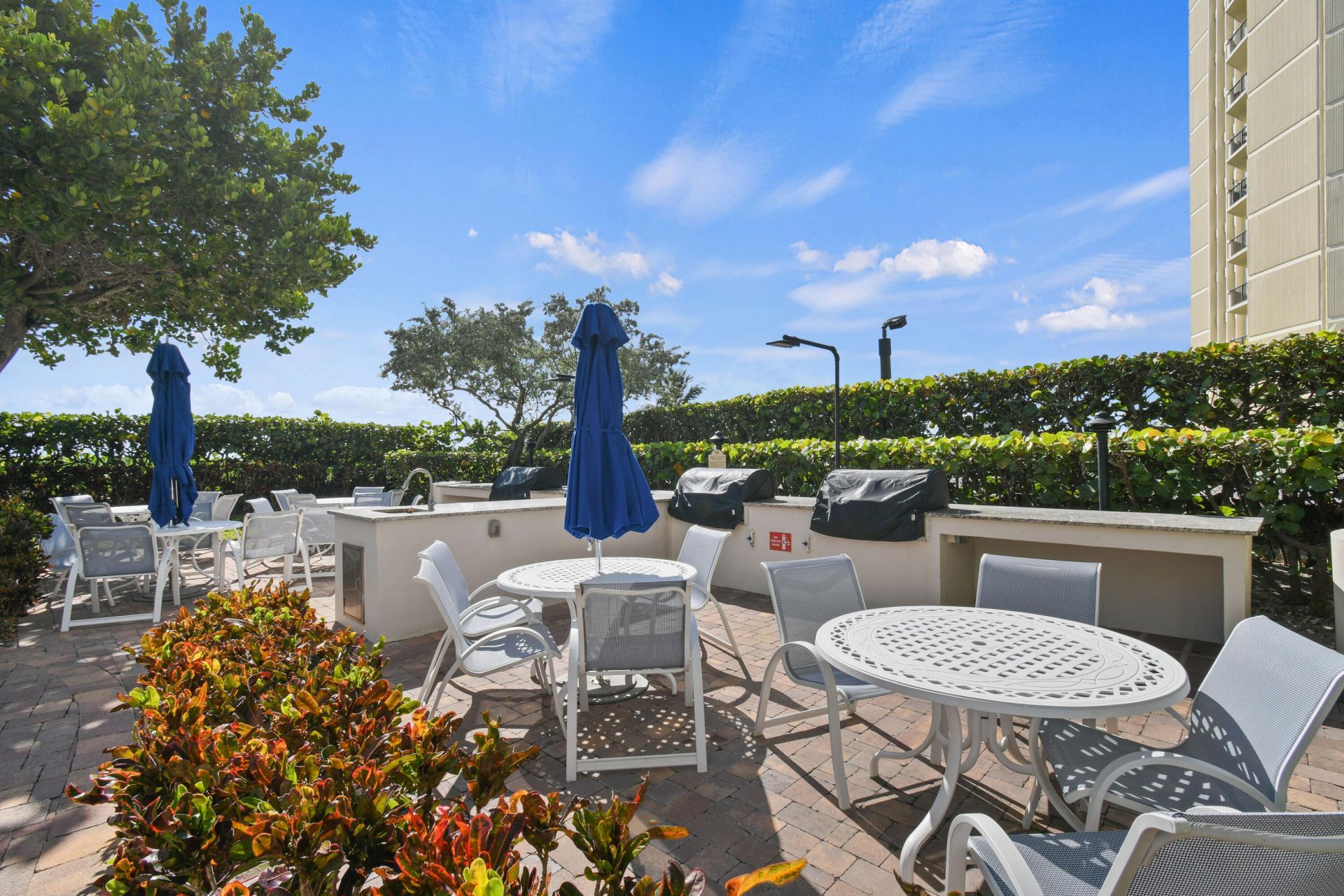 3000 N Ocean Drive, Unit 9h, Singer Island, FL 33404 Photo
