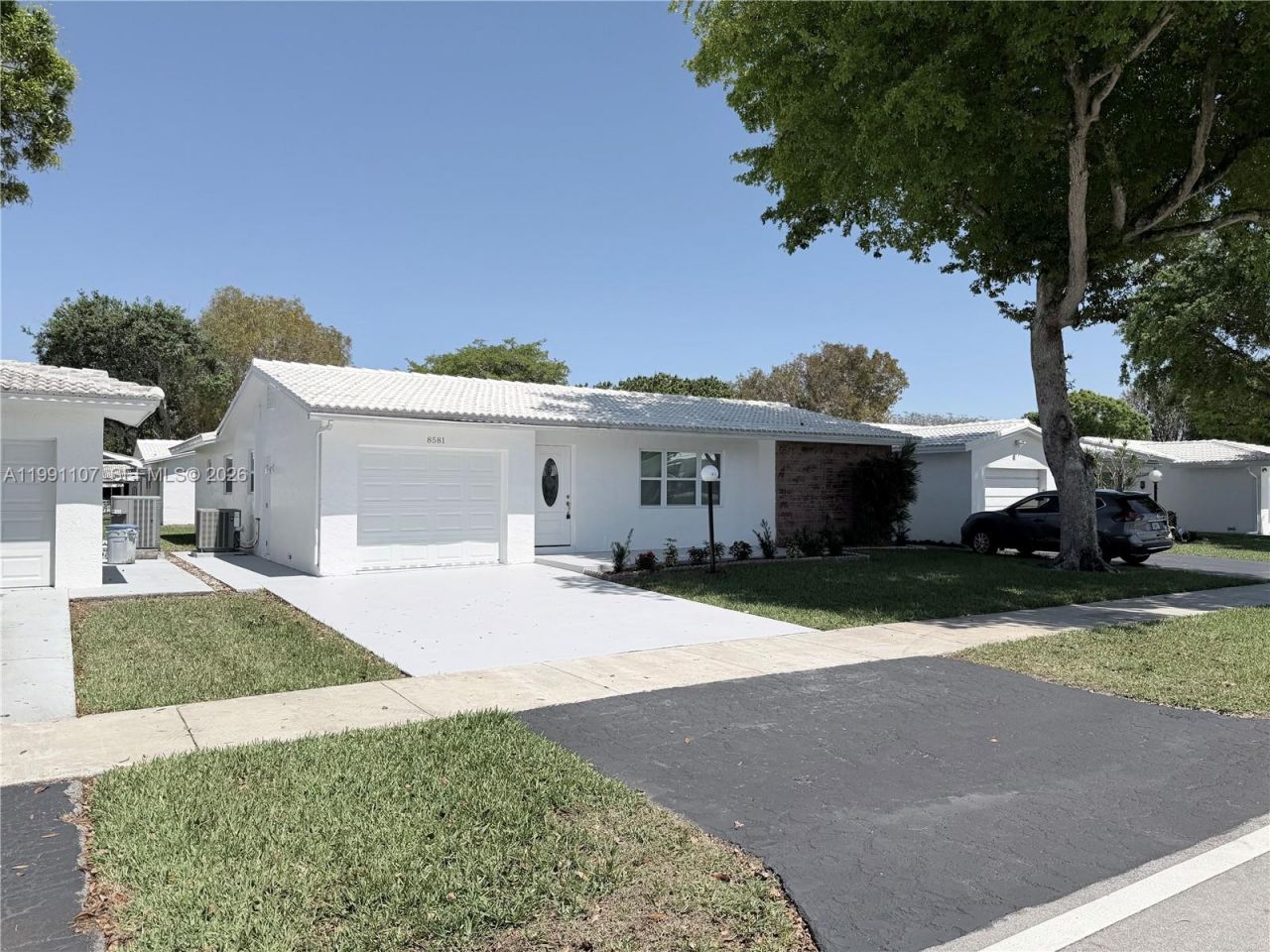 8581 NW 17th St, Plantation, FL 33322 Photo
