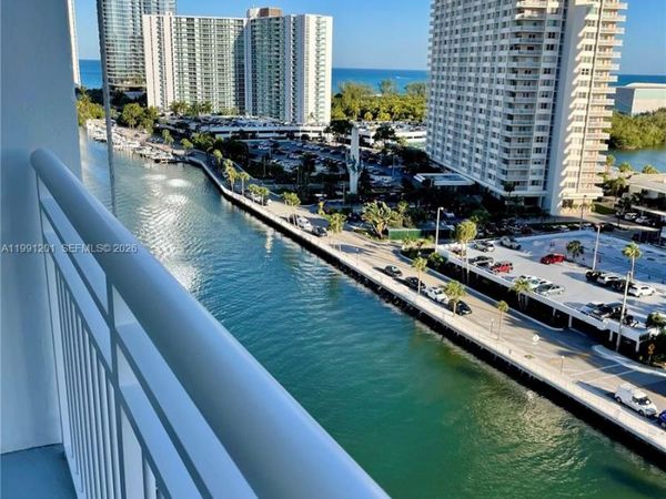 400 Kings Point Dr, Unit 1420, Sunny Isles Beach, FL 33160