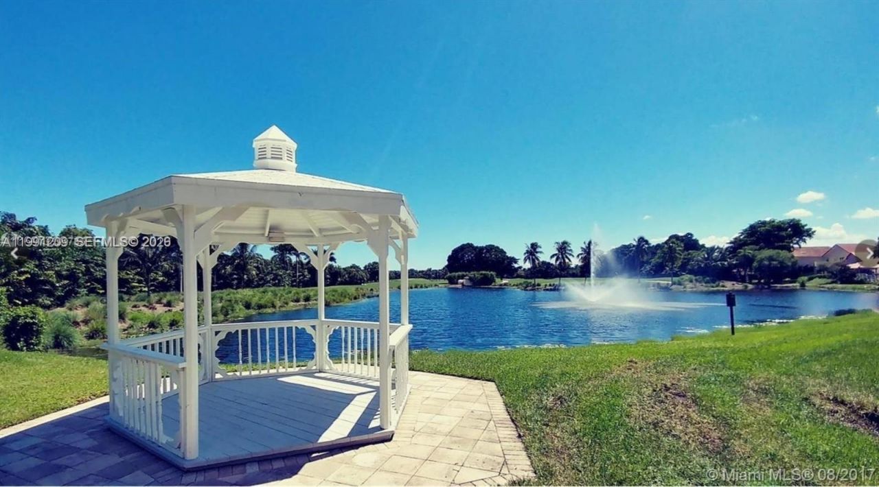 5753 NW 98th Ave , Doral, FL 33178 Photo