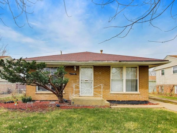 11746 S Racine Avenue , Chicago, IL 60643