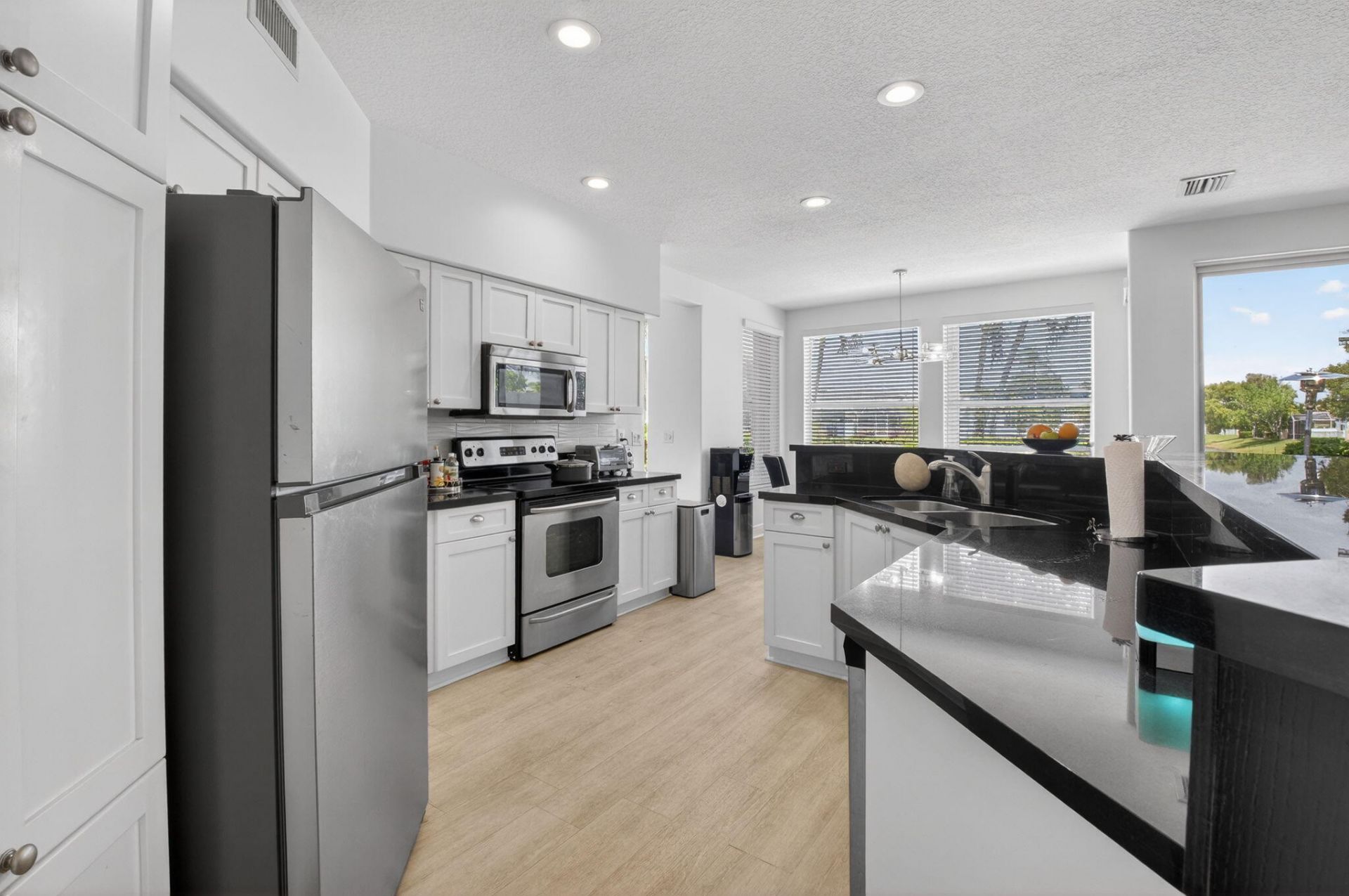 7825 Travelers Tree Drive, Boca Raton, FL 33433 Photo