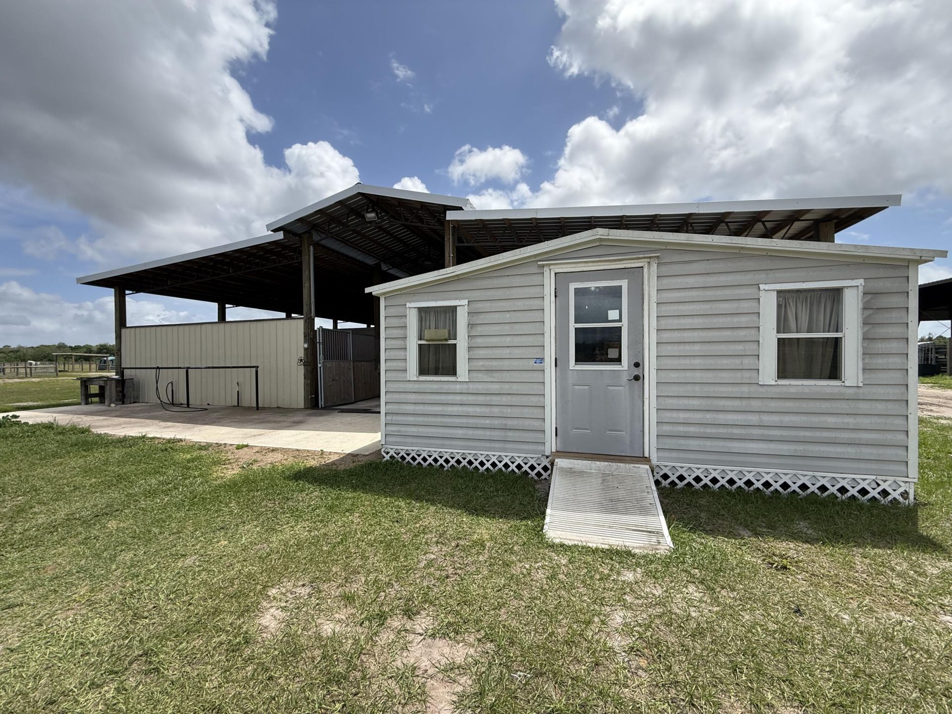 33700 Hwy 441, Okeechobee, FL 34972 Photo