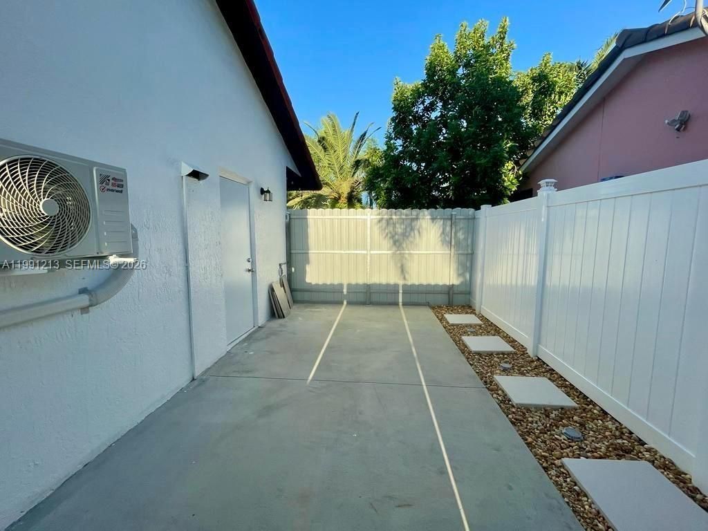 9966 SW 157th St, Miami, FL 33157 Photo