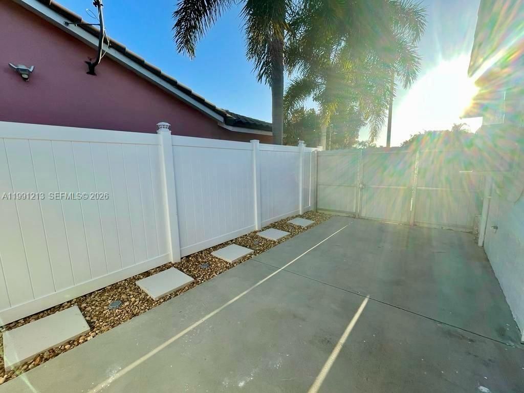 9966 SW 157th St, Miami, FL 33157 Photo