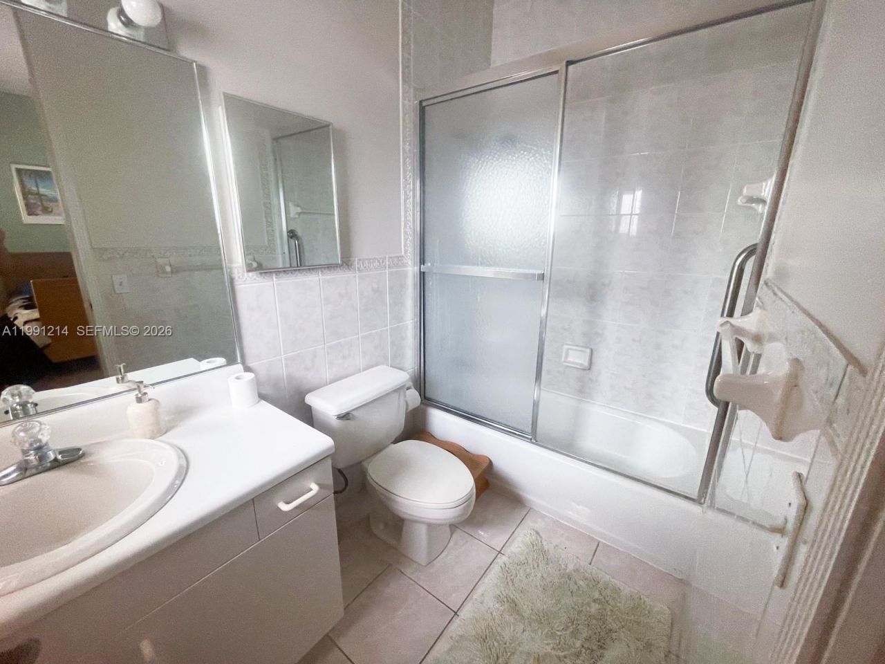 9008 Collins Ave, Unit 402, Surfside, FL 33154 Photo