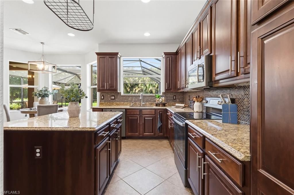 11260 Sparkleberry Dr , Fort Myers, FL 33913 Photo