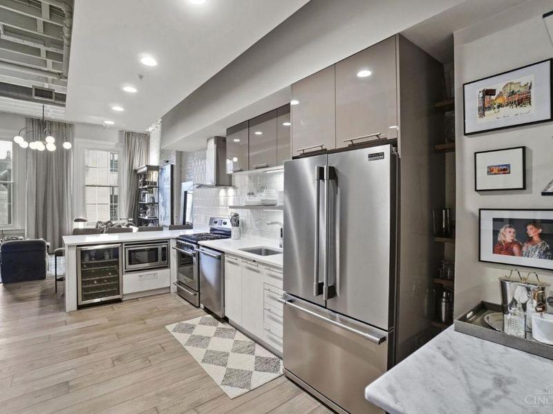 813 Broadway Street, Cincinnati, OH 45202 Photo 10