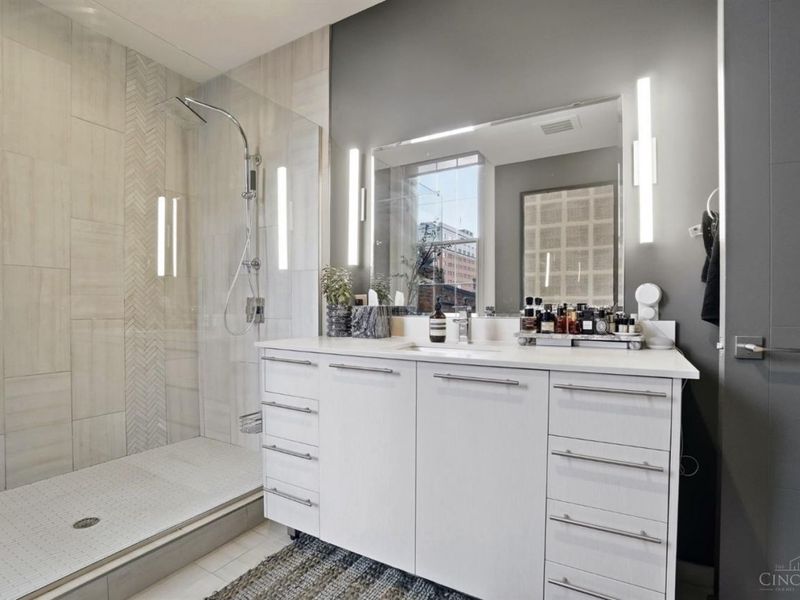 813 Broadway Street, Cincinnati, OH 45202 Photo 30