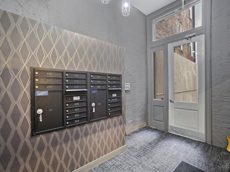 813 Broadway Street, Cincinnati, OH 45202 Photo 44