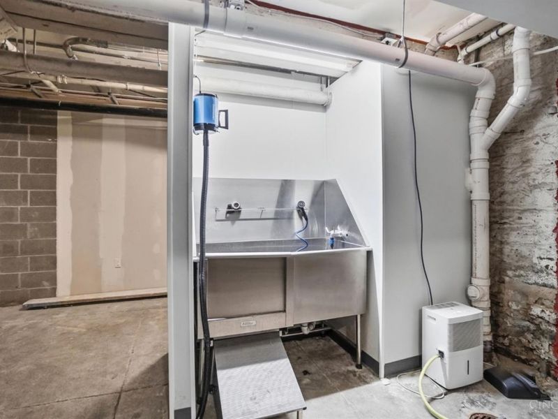 813 Broadway Street, Cincinnati, OH 45202 Photo 55