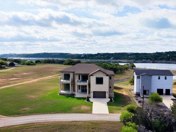 21307 Cardinal Ave, Lago Vista, TX 78645