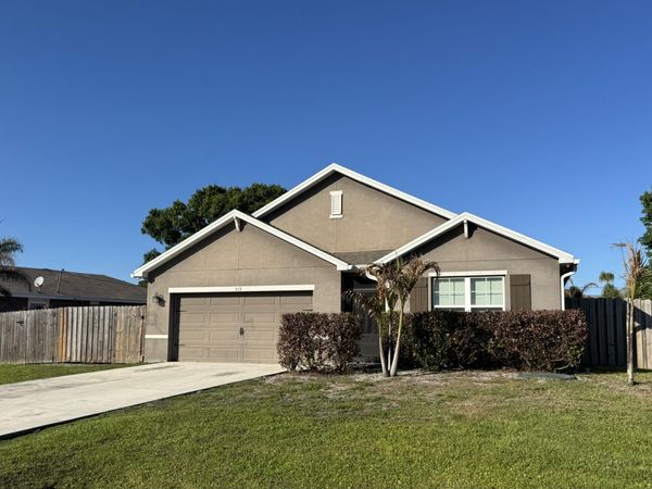 519 SW Aster Road, Port St. Lucie, FL 34953