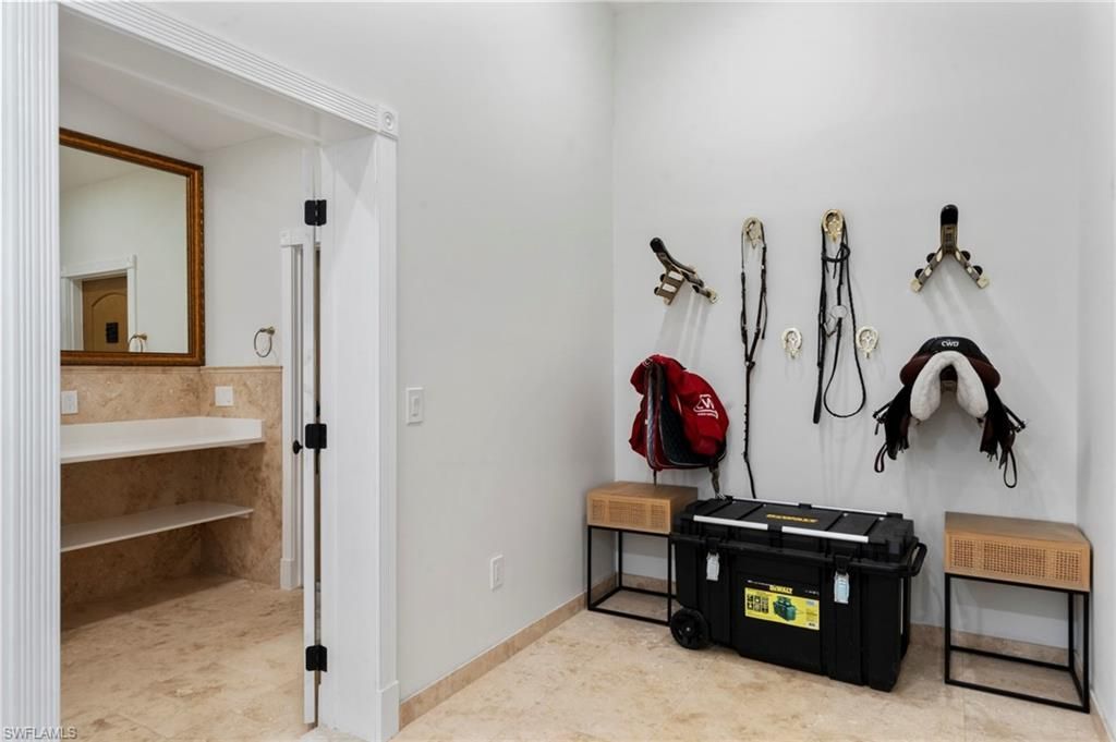 21571 N River Rd , Alva, FL 33920 Photo