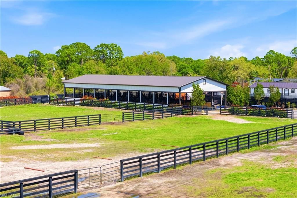 21571 N River Rd , Alva, FL 33920 Photo