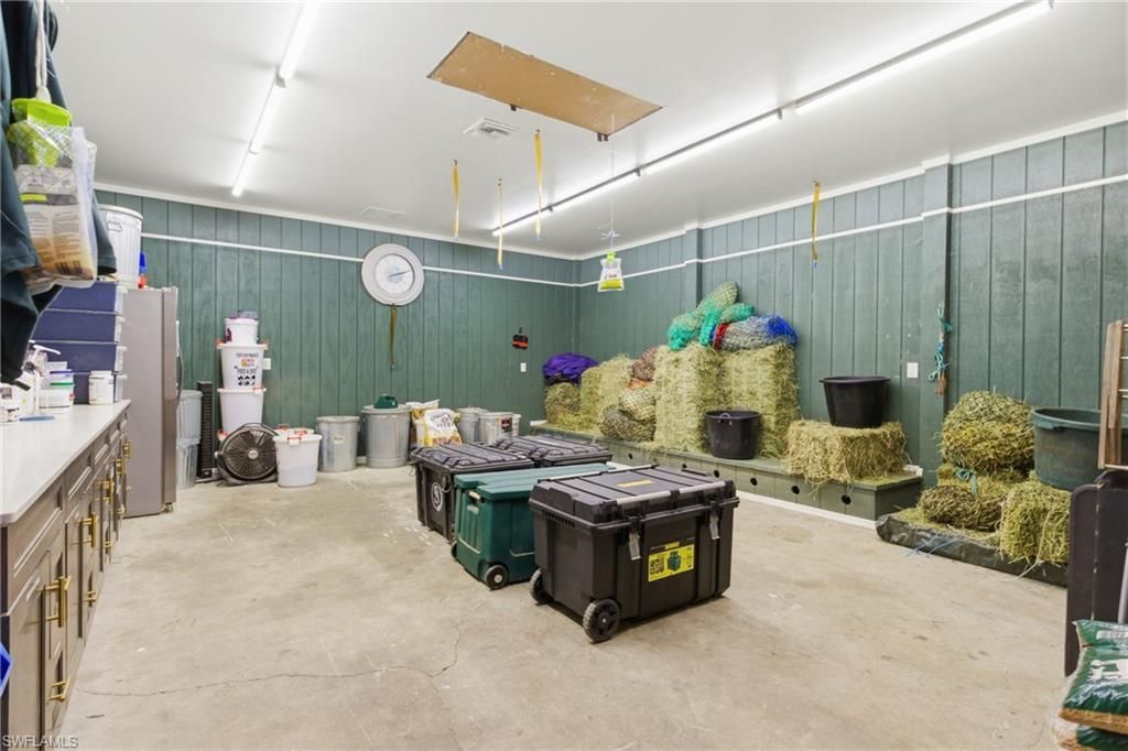 21571 N River Rd , Alva, FL 33920 Photo