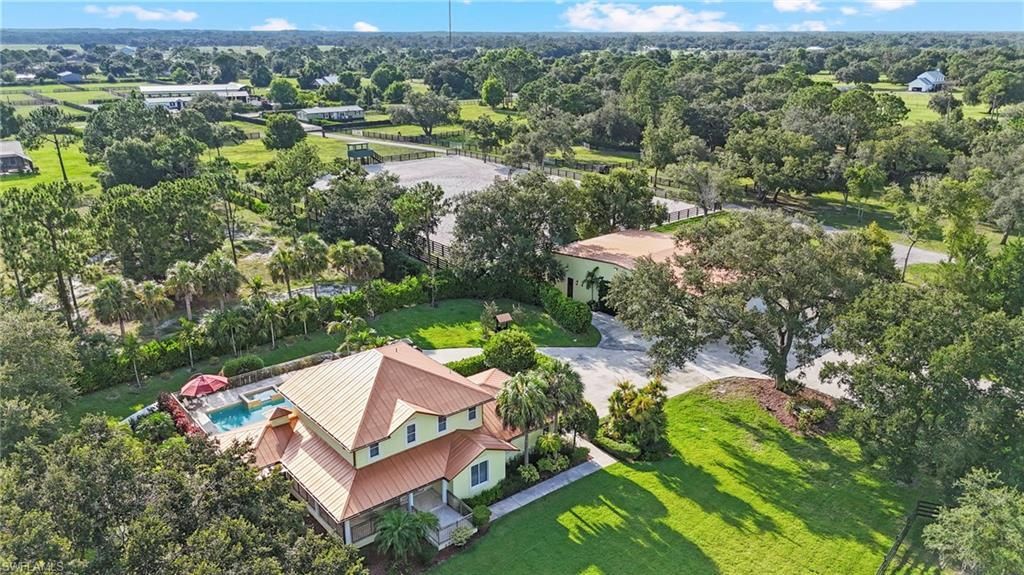 21571 N River Rd , Alva, FL 33920 Photo