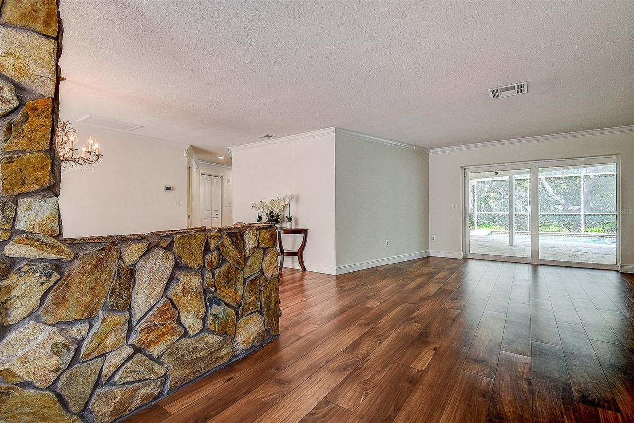 2840 Pheasant Run, Clearwater, FL 33759 Photo