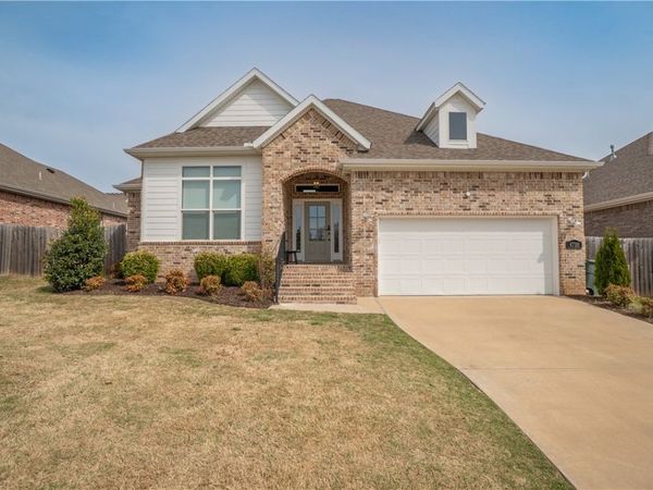 4710 W Canyon Run Drive, Fayetteville, AR 72704