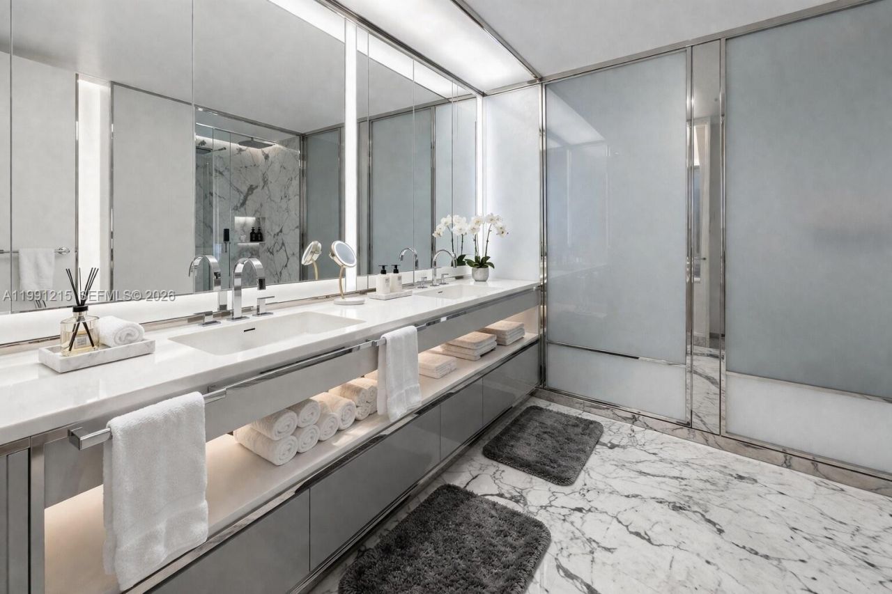 3315 Collins Ave, Unit 8D, Miami Beach, FL 33140 Photo