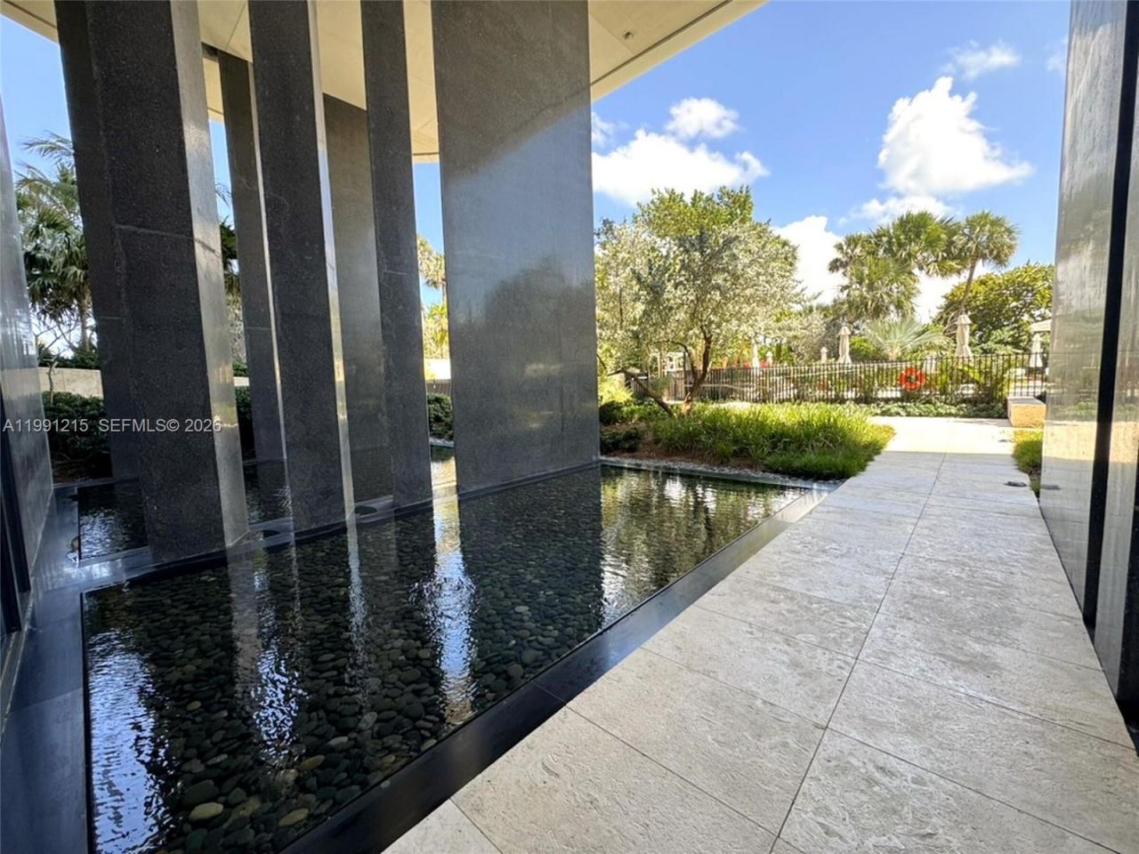 3315 Collins Ave, Unit 8D, Miami Beach, FL 33140 Photo