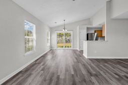 4809 Brookside Ln.  photo 4