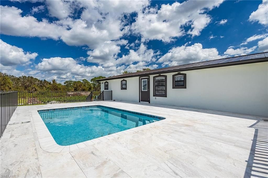 17701 Pronghorn St , Alva, FL 33920 Photo