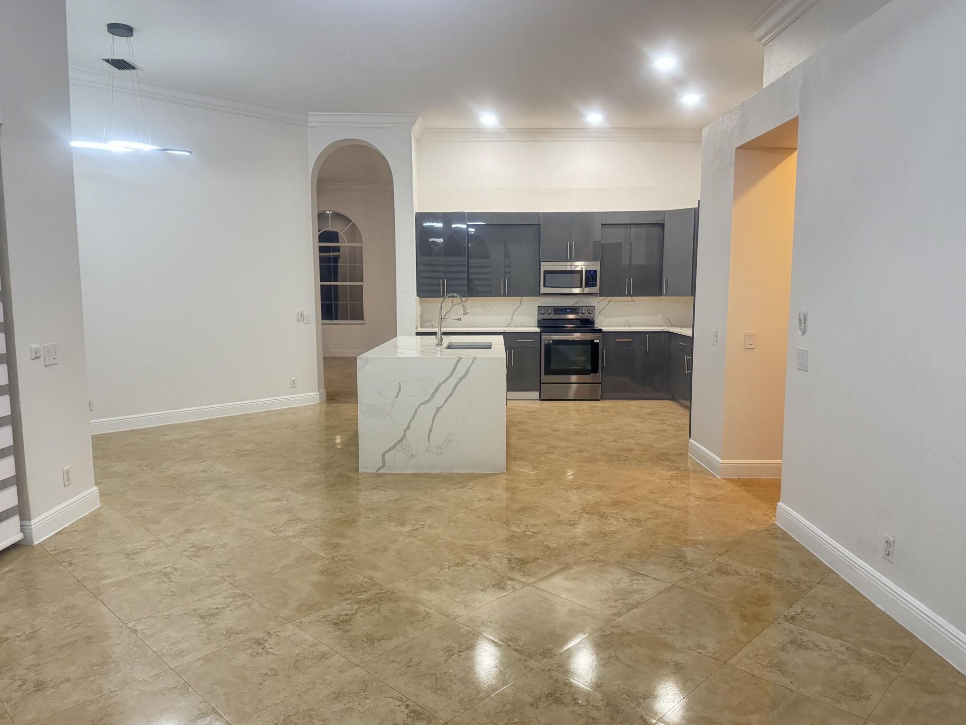 8252 NW 44th Street, Coral Springs, FL 33065 Photo