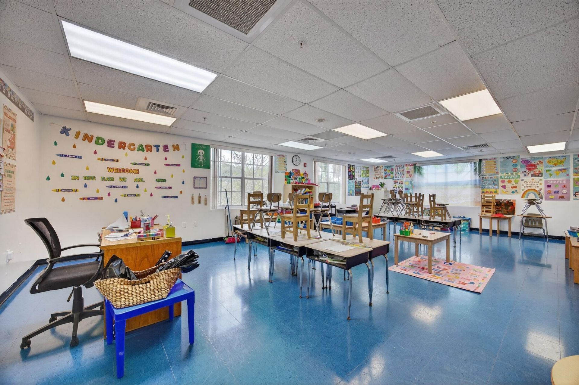 713 W Palm Drive, Florida City, FL 00000 Photo