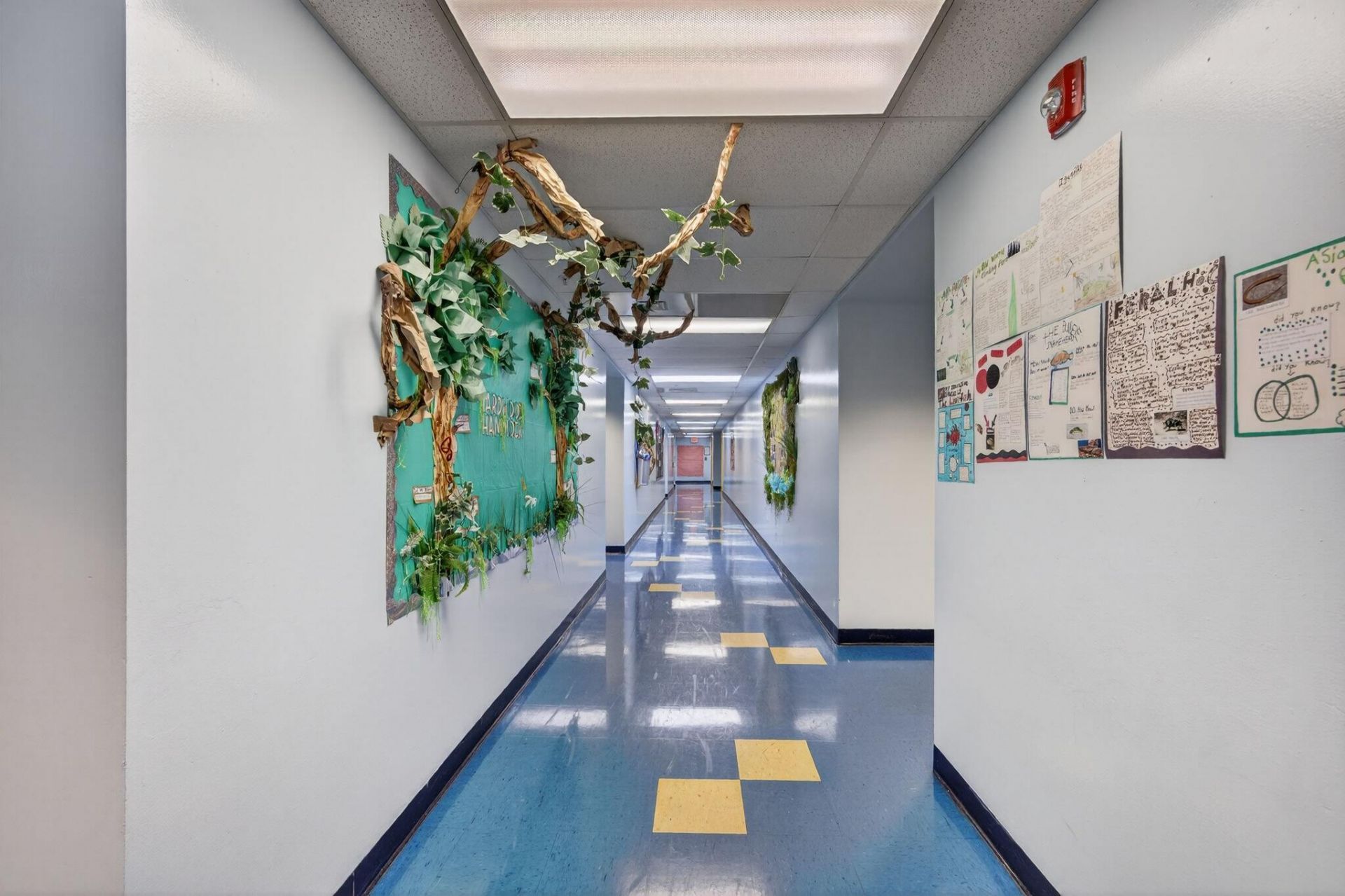 713 W Palm Drive, Florida City, FL 00000 Photo