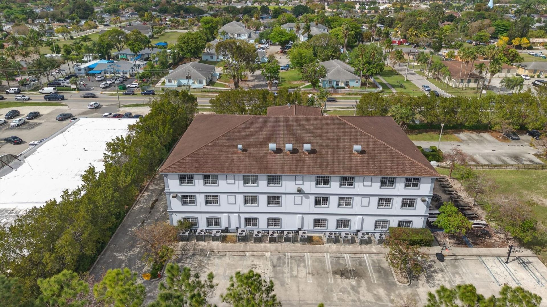 713 W Palm Drive, Florida City, FL 00000 Photo