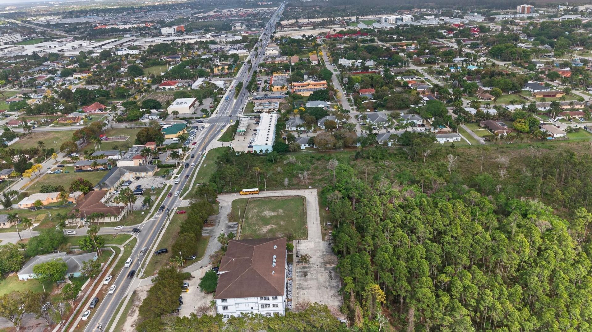 713 W Palm Drive, Florida City, FL 00000 Photo