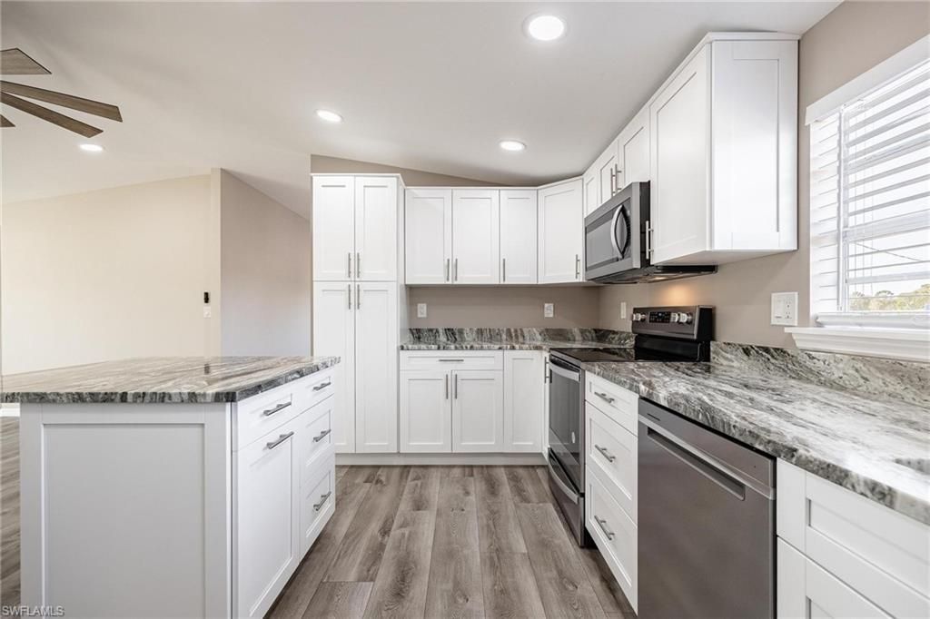 17700 Pronghorn St , Alva, FL 33920 Photo