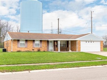 6501 Stonehurst Drive, Huber Heights, OH 45424