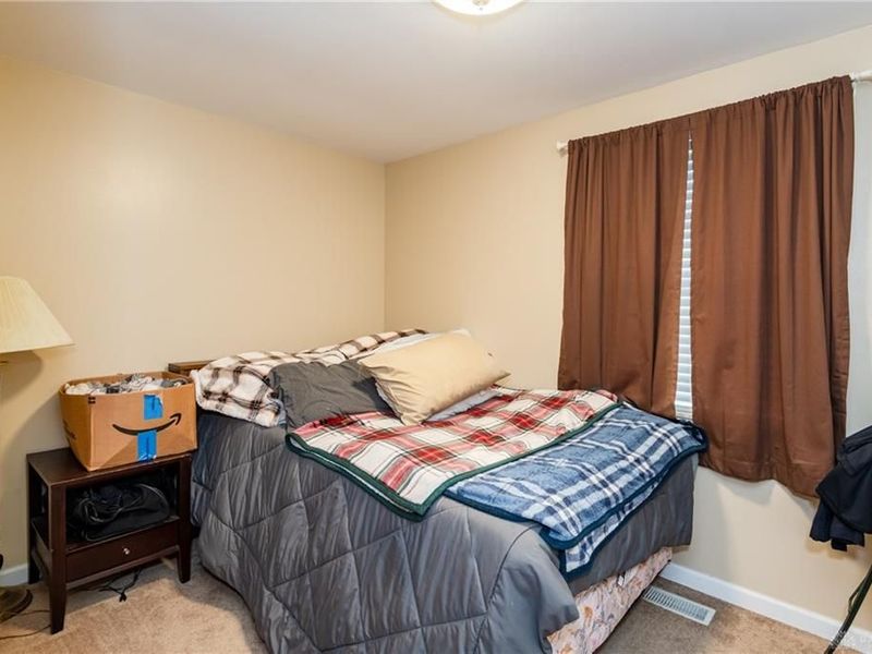 6501 Stonehurst Drive, Huber Heights, OH 45424 Photo 18