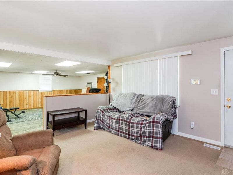 6501 Stonehurst Drive, Huber Heights, OH 45424 Photo 7