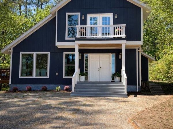 5721 Waters Edge Drive, Fayetteville, NC 28314