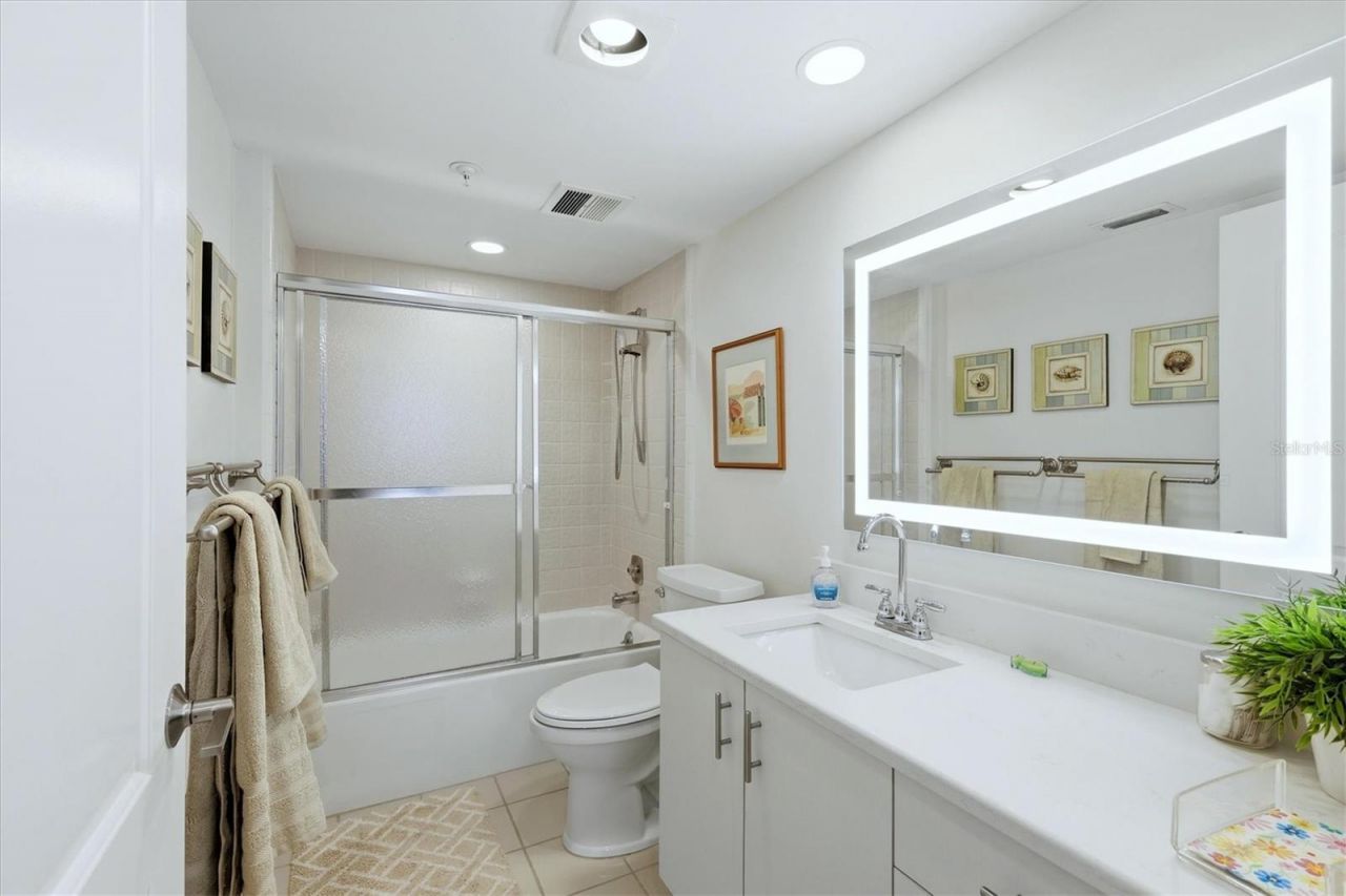 1955 Gulf Of Mexico Dr, Unit G6-311, Longboat Key, FL 34228 Photo