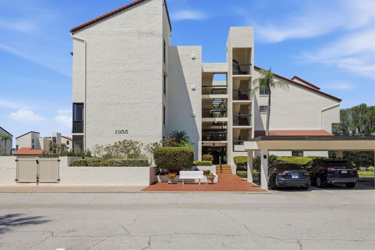 1955 Gulf Of Mexico Dr, Unit G6-311, Longboat Key, FL 34228 Photo
