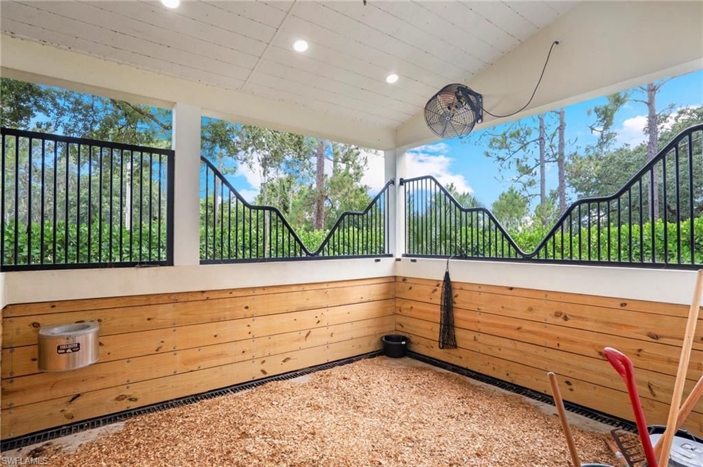 21531 N River Rd , Alva, FL 33920 Photo