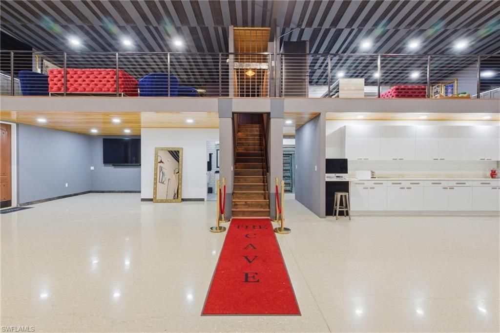 21531 N River Rd , Alva, FL 33920 Photo