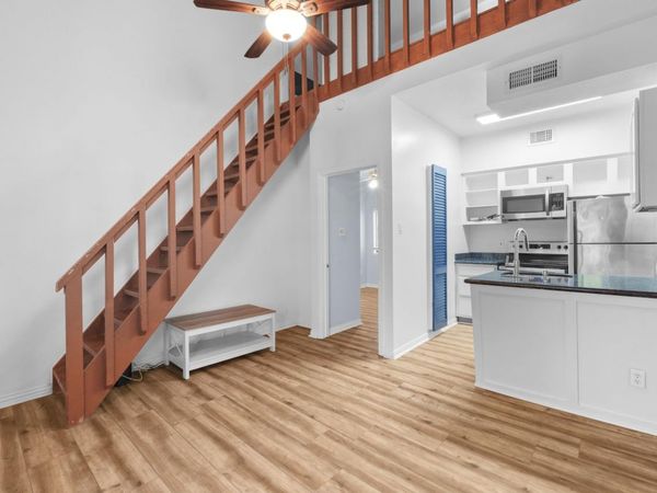 2714 Nueces ST, Unit 206, Austin, TX 78705