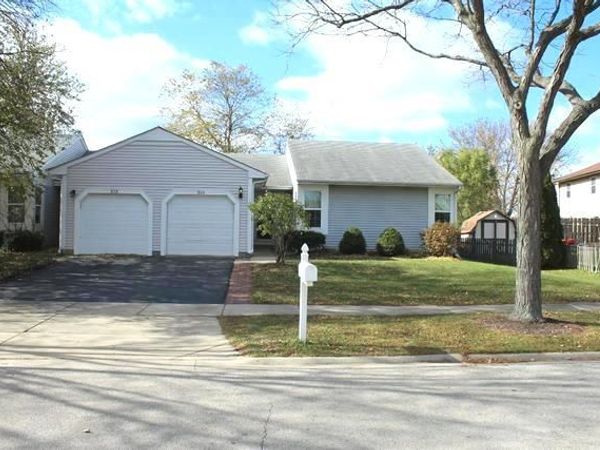 515 E Lyon Drive E, Unit 515, Buffalo Grove, IL 60089