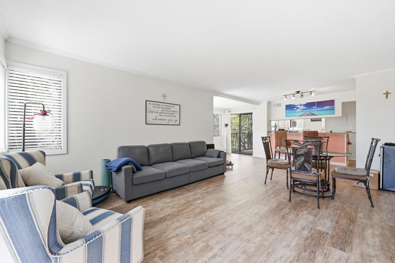 7600 Ocean Blvd. N Photo 6