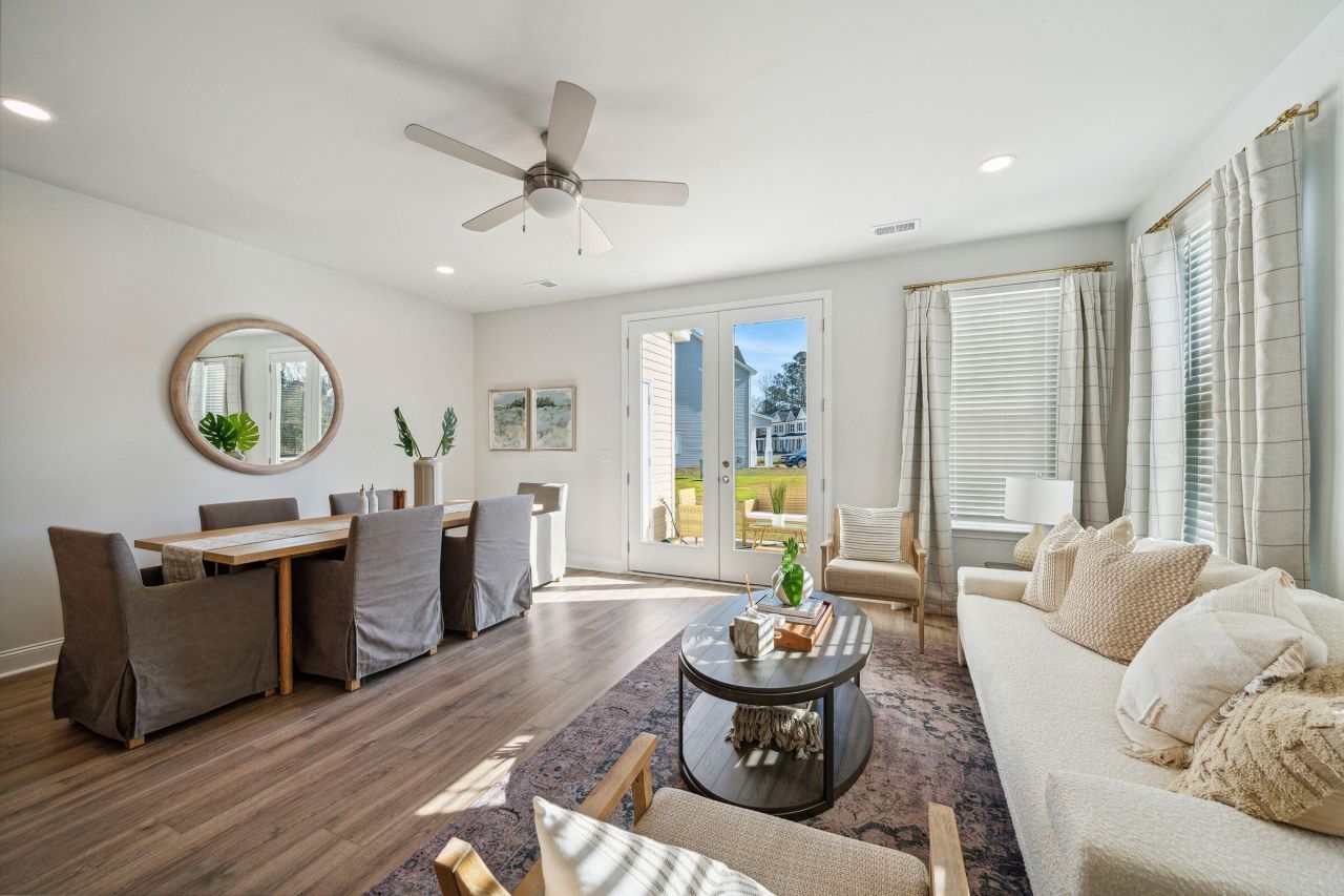 215 Harding Lane Photo 25