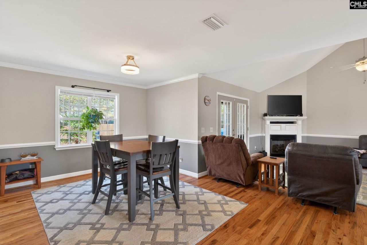 133 Southern Oak Drive Photo 12