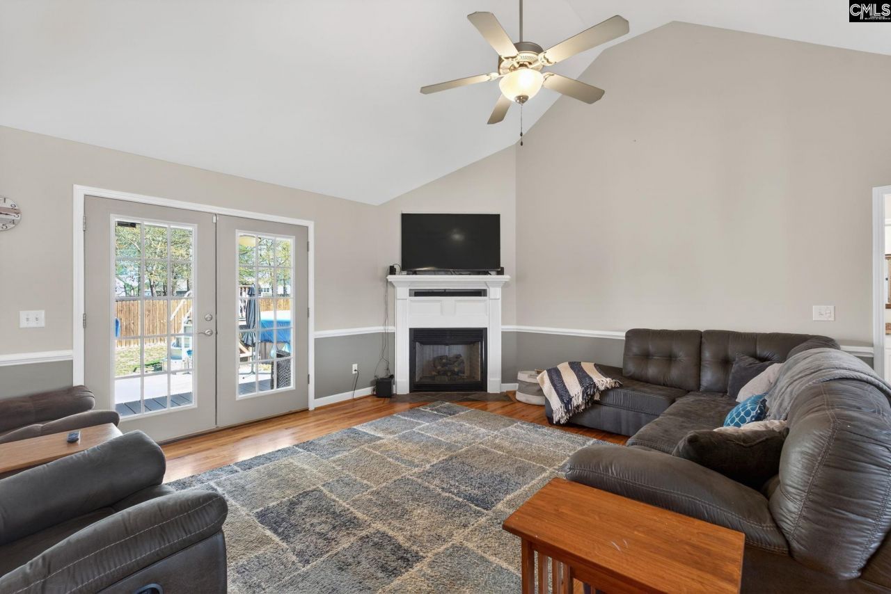 133 Southern Oak Drive Photo 8