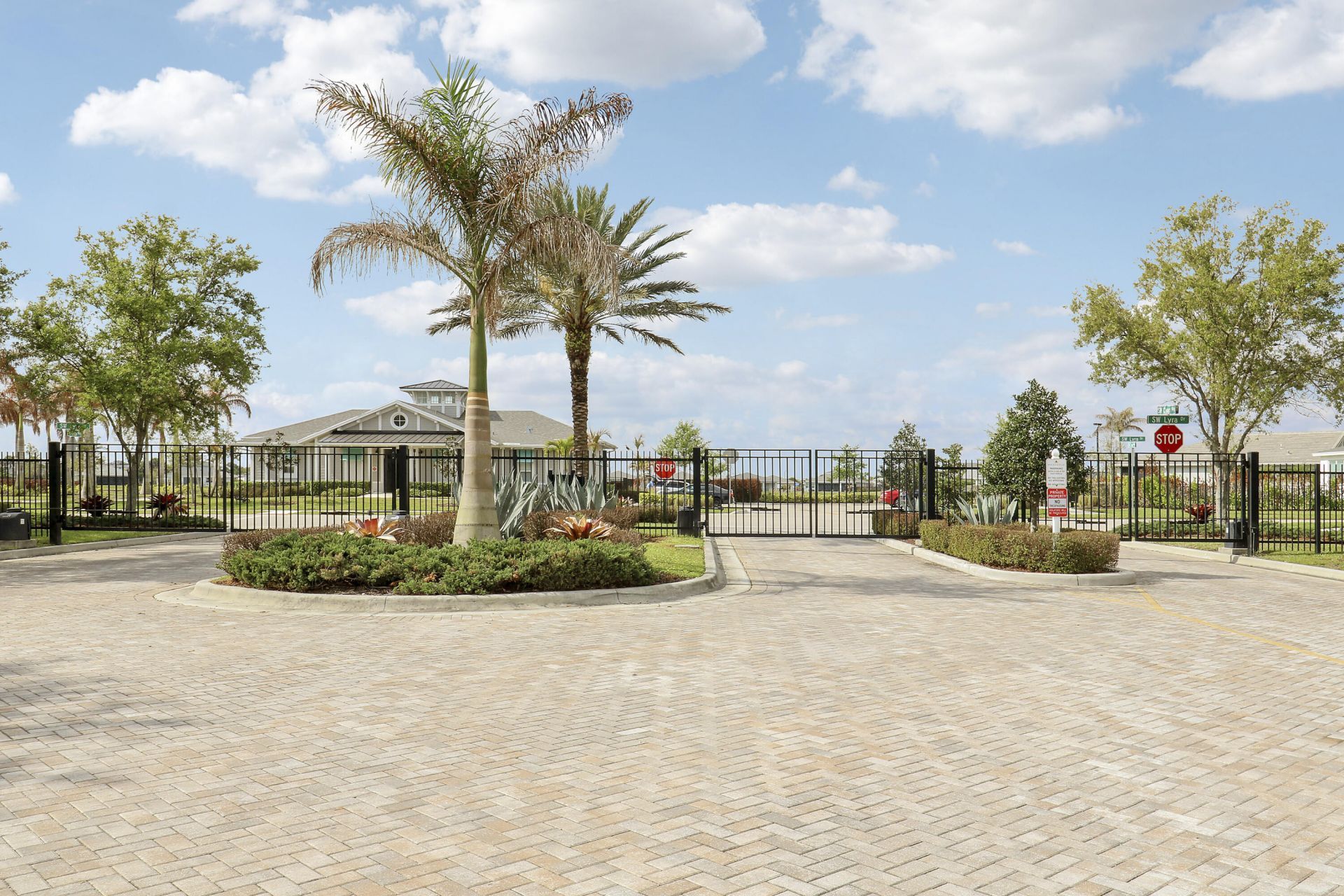 11909 SW Lyra Drive, Port Saint Lucie, FL 34987 Photo