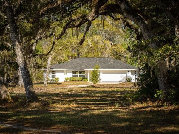 957 NE 354TH AVENUE, OLD TOWN, FL 32680