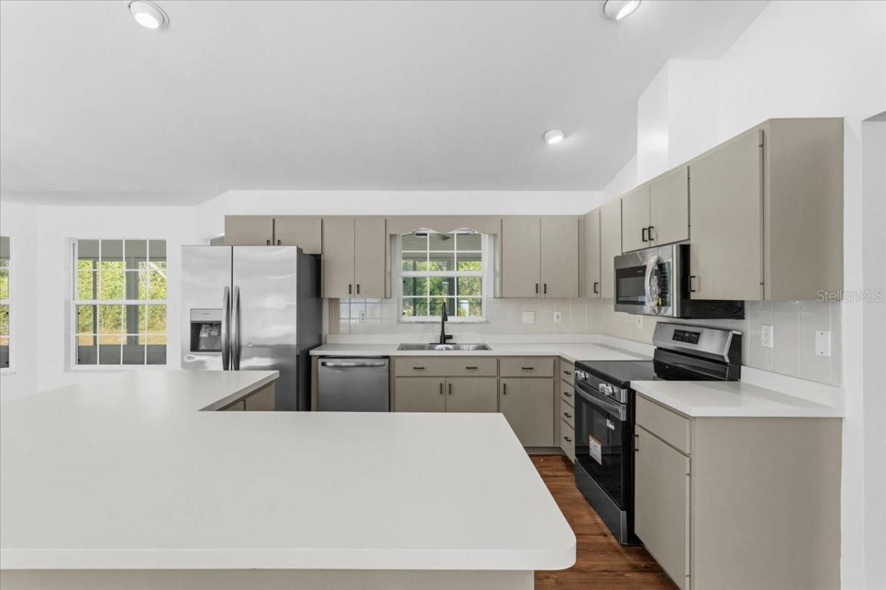 957 NE 354th Avenue, Old Town, FL 32680 Photo